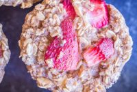 Wholesome Strawberry Banana Baked Oatmeal Cups