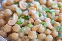 Fragrant Green Curry Chickpeas in Minutes