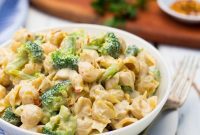 Creamy Plant-Based Cashew Alfredo Pasta with Broccoli