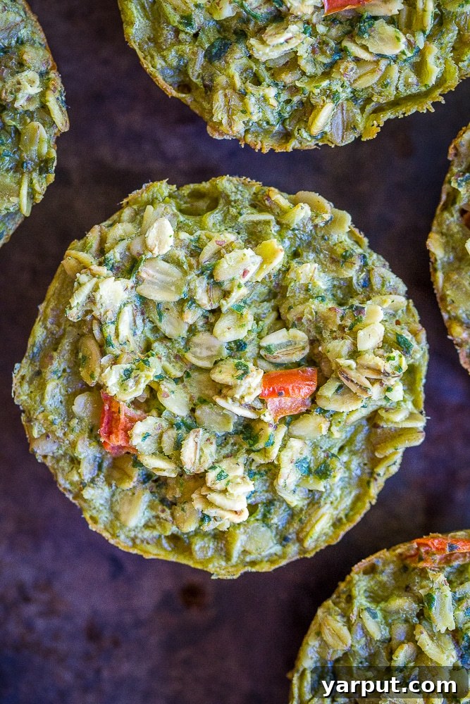 Savory Oatmeal Kupaları: 6 Önceden Hazırlanabilen Sağlıklı Yemek Tarifi 7 Pesto Tomato - These Make Ahead Savory Baked Oatmeal Cups are perfect if you're looking for a savory vegan breakfast recipe that's easy to make and great for meal prep! There's six different flavors so you'll never get bored! They're also perfect for an afternoon snack or light lunch! Gluten free too!