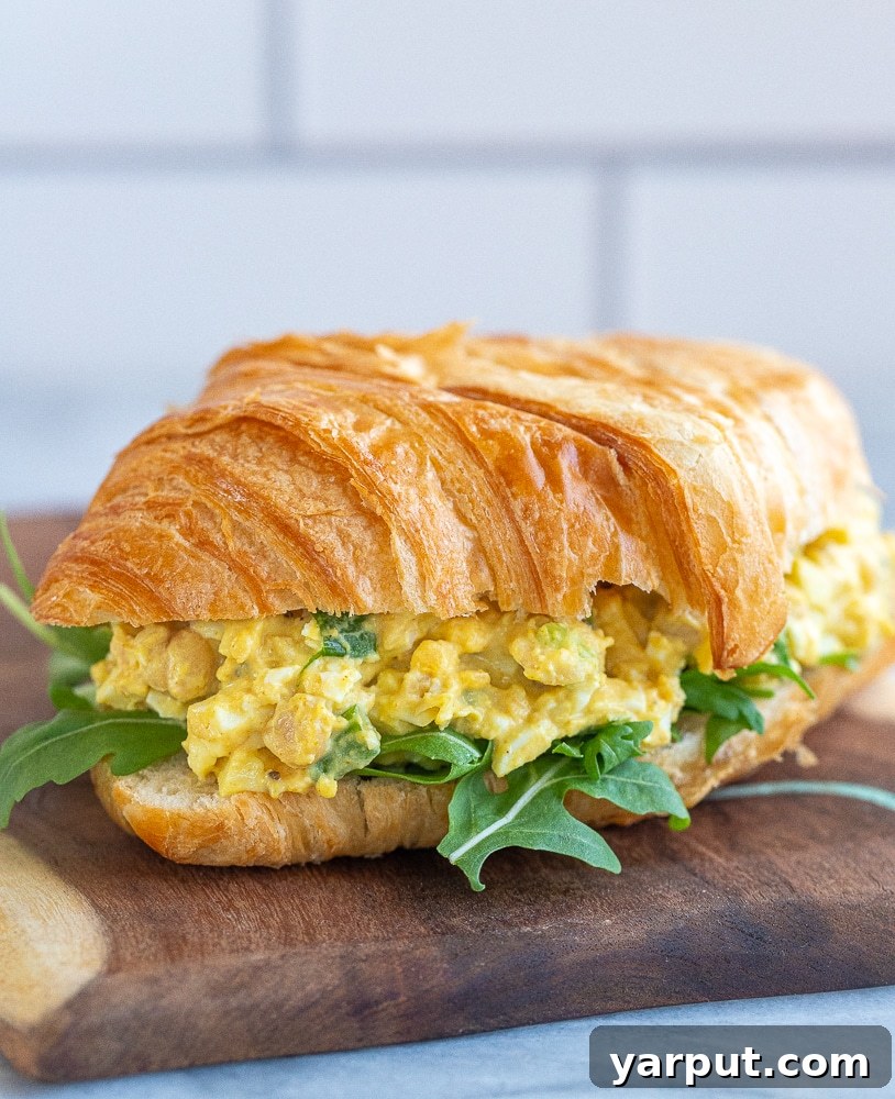 41 Flavorful Soy-Free Vegetarian Meals for Lunch and Dinner 24 Flavorful curried egg salad mixed with chickpeas