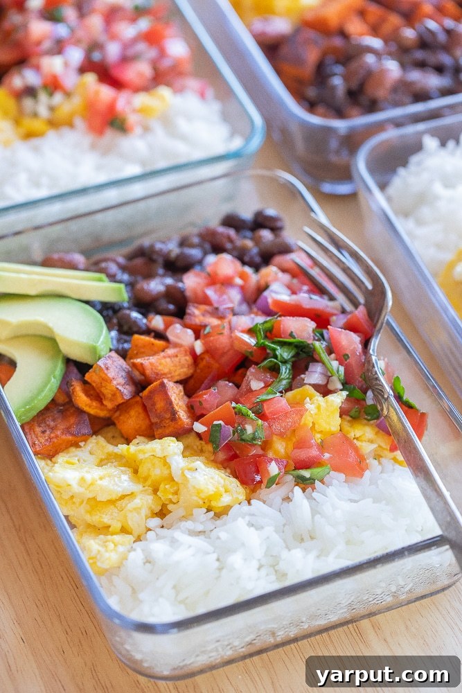 close up of a vegetarian meal prep breakfast bowl