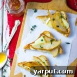Brie, Armut, Kekik ve Ballı Kızarmış Ekmek