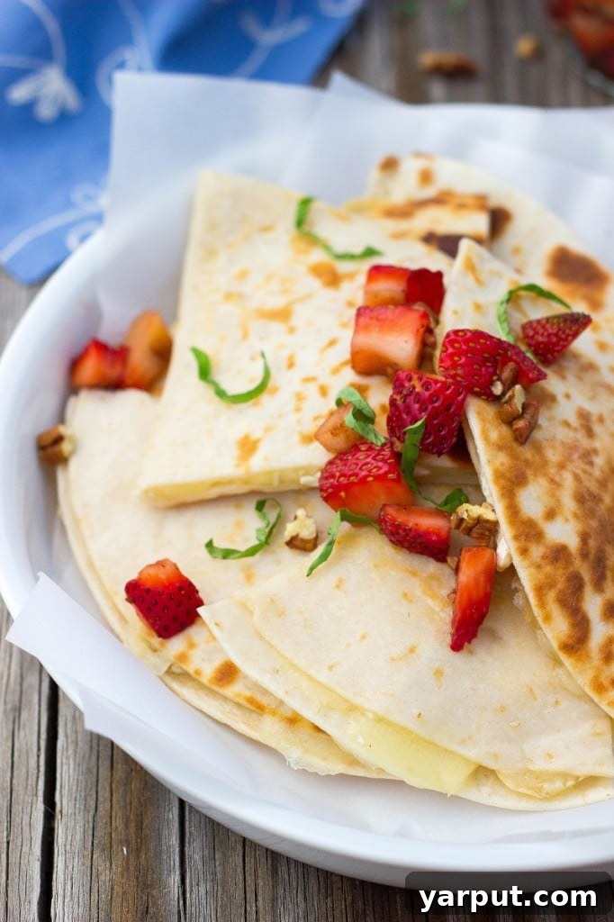 Brie and Strawberry Fusion Quesadillas 8 Final presentation of Brie Cheese Quesadillas with Strawberry Salsa