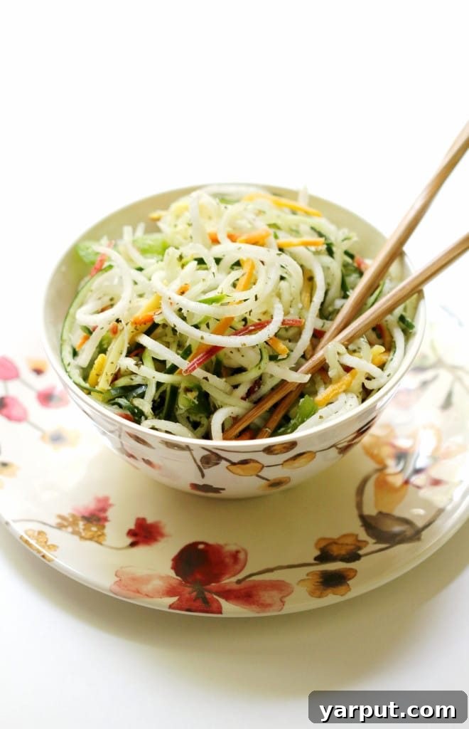 Fast & Fresh 30 No-Cook Meals 25 Raw-Spiralized-Thai-Salad-5-660x1024