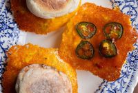 Crispy Egg and Cheese Breakfast Sandwiches